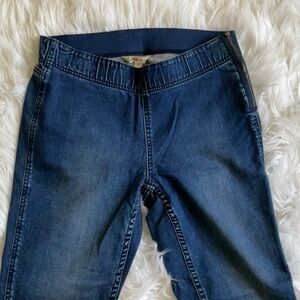 Cabi | pull on stretch jeans